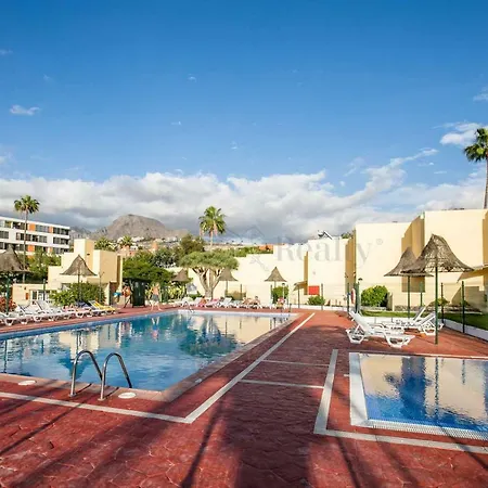 El Cortijo In Las Americas Centre *